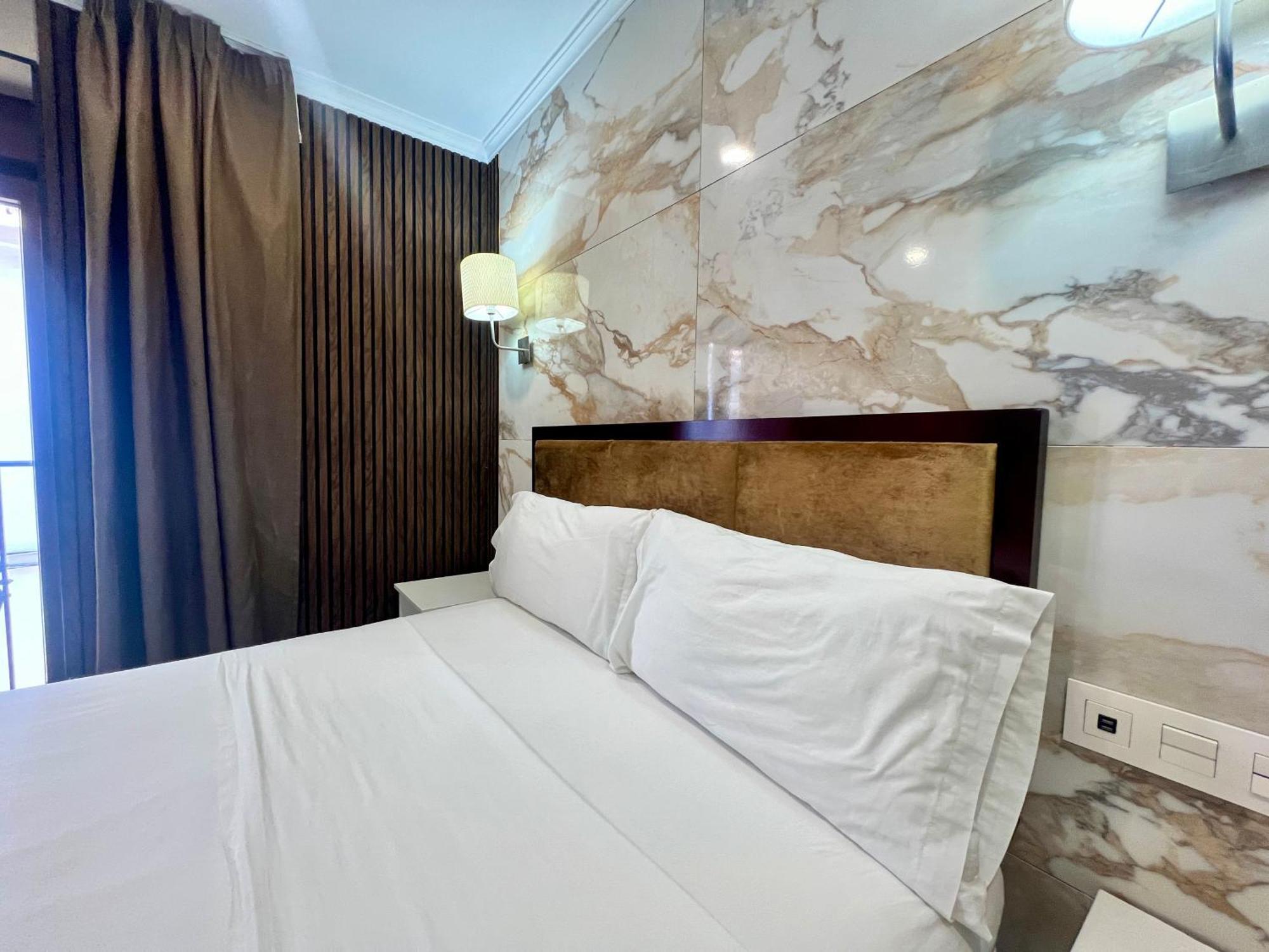 Boutique Princesa Марбелья Экстерьер фото