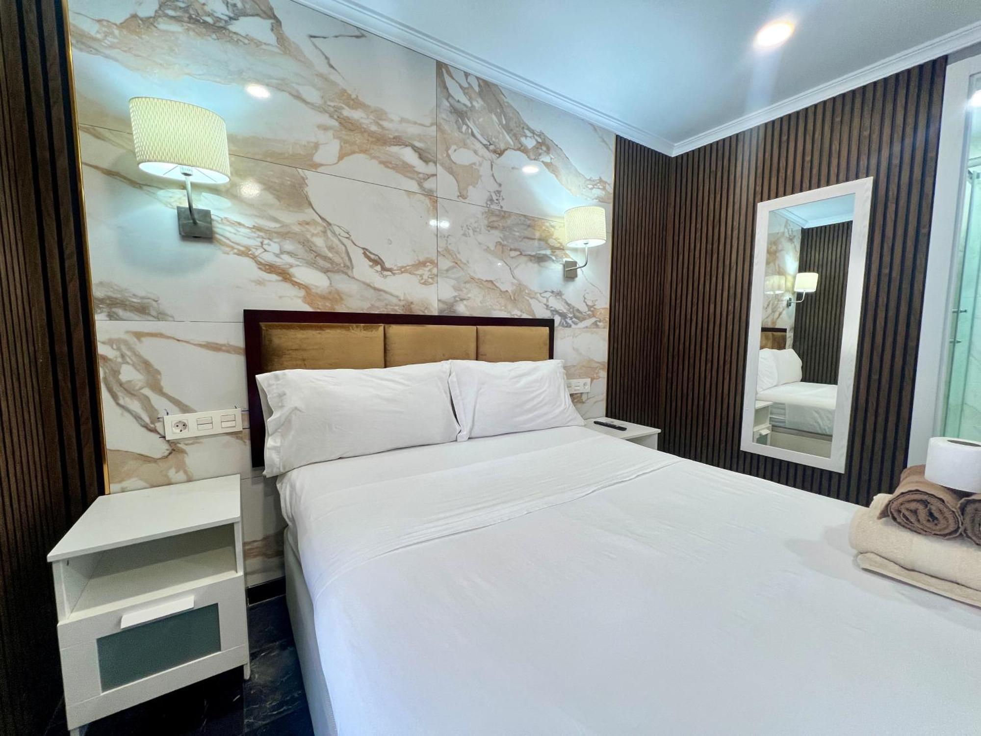 Boutique Princesa Марбелья Экстерьер фото
