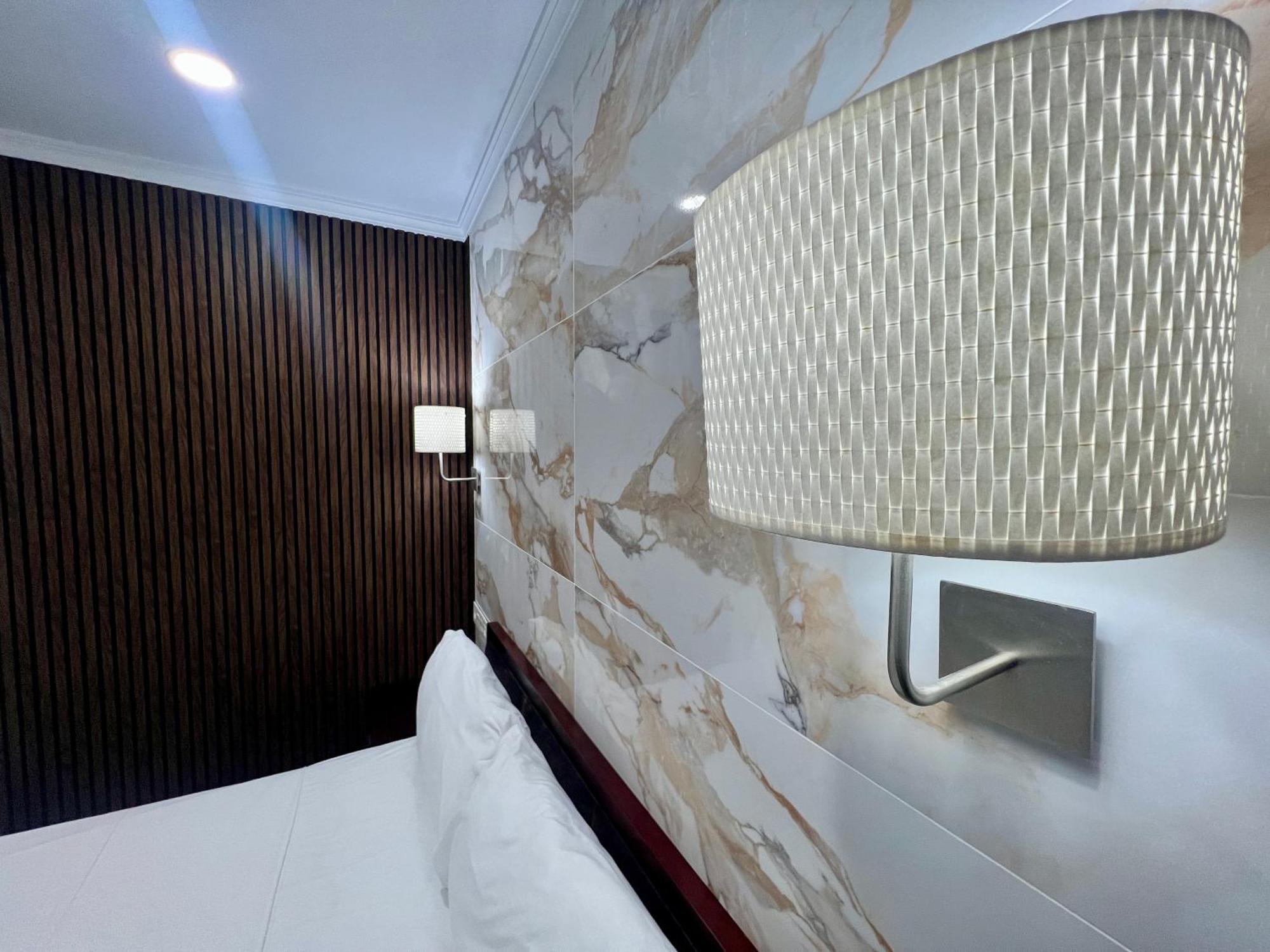 Boutique Princesa Марбелья Экстерьер фото