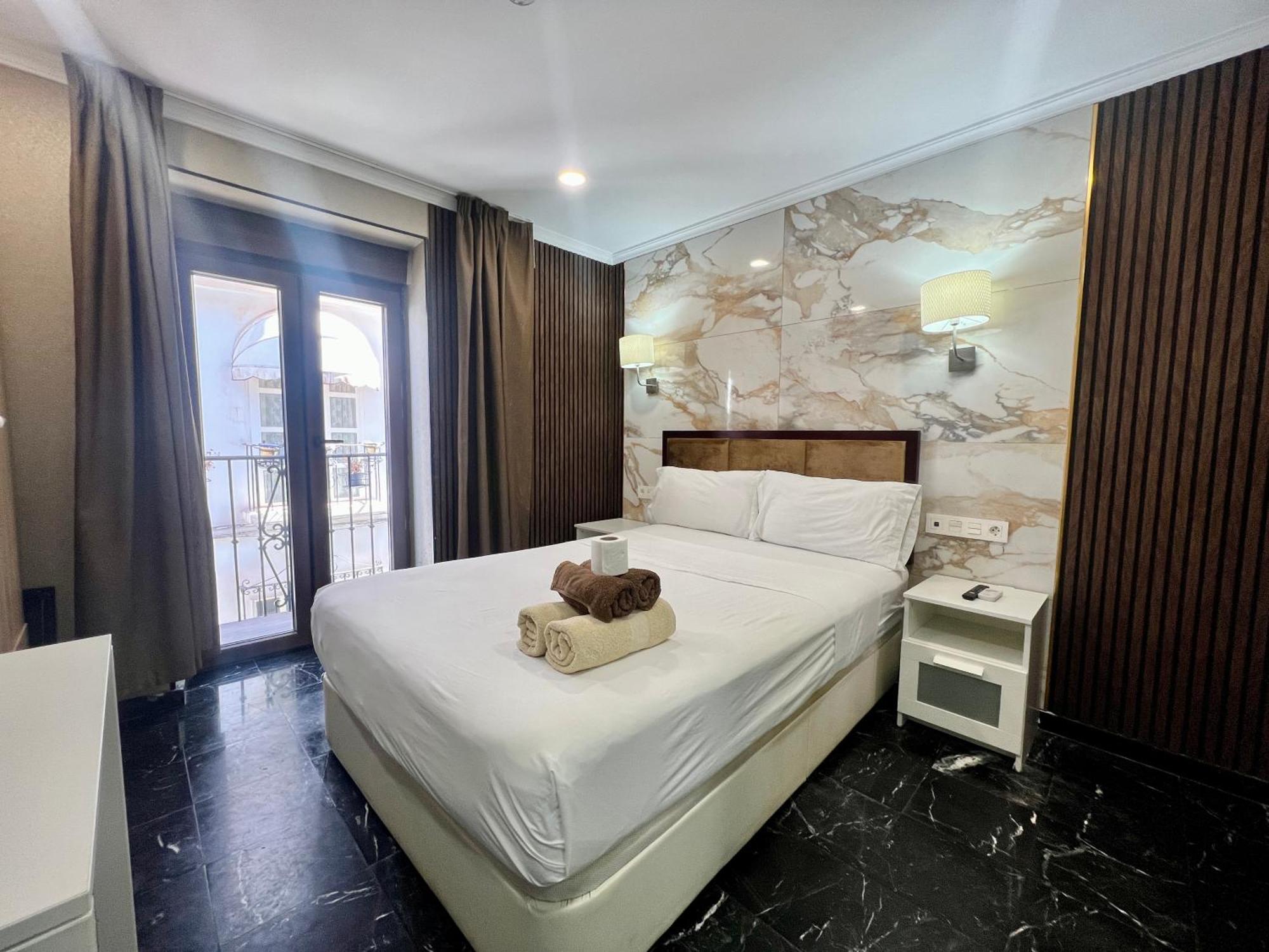 Boutique Princesa Марбелья Экстерьер фото