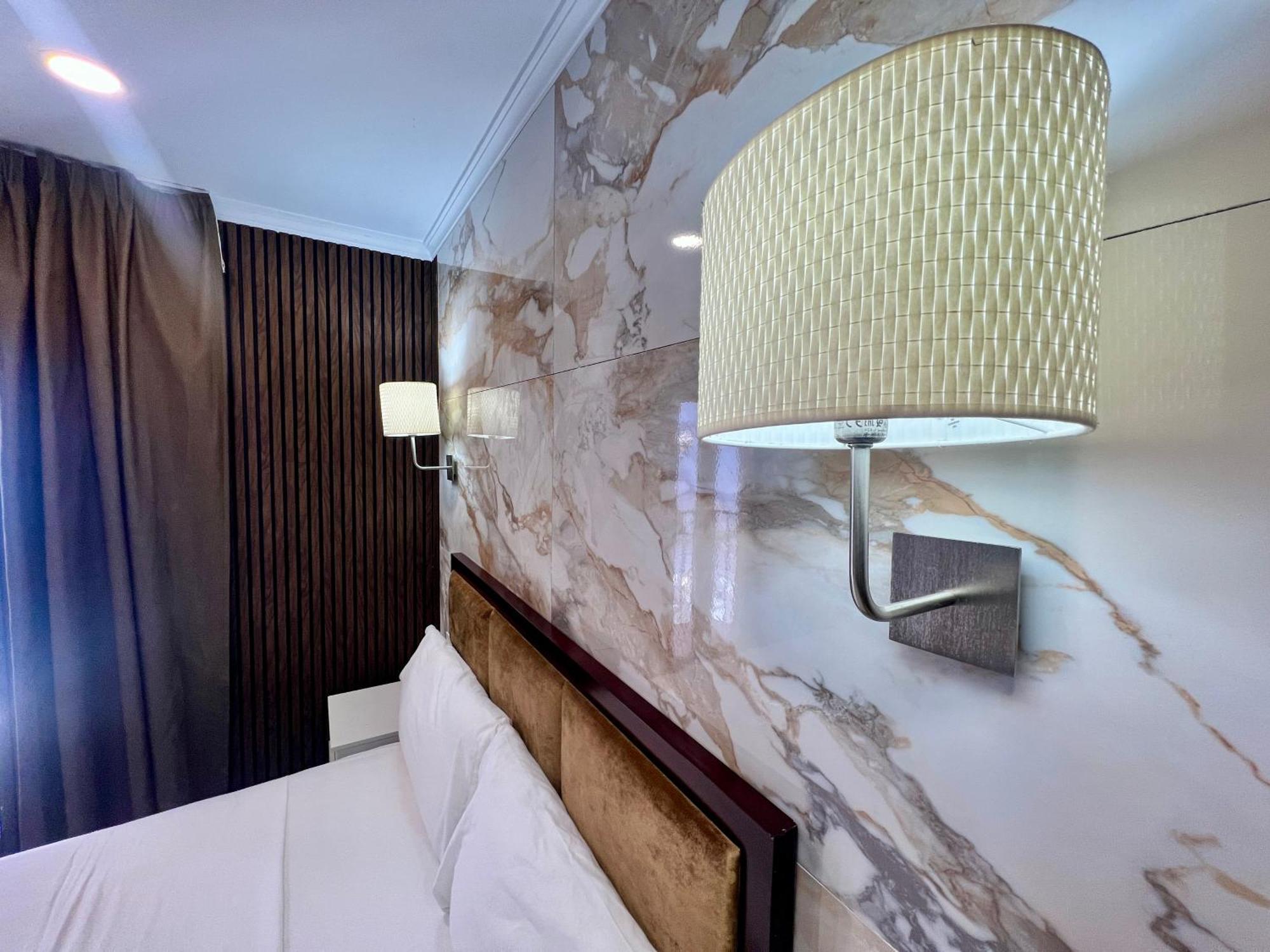 Boutique Princesa Марбелья Экстерьер фото