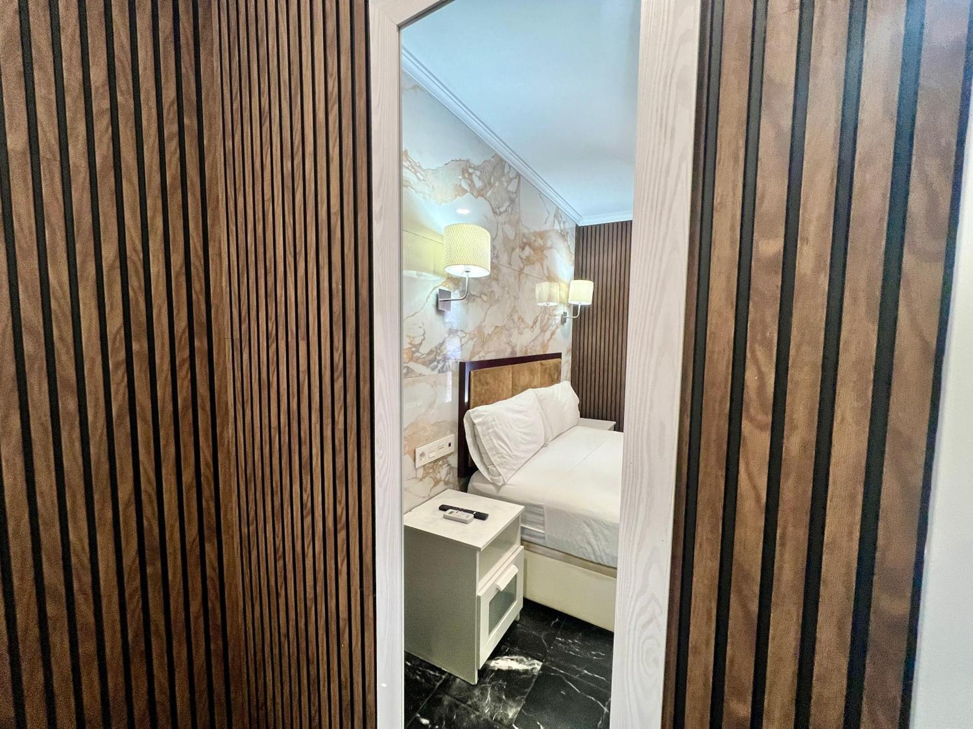 Boutique Princesa Марбелья Экстерьер фото