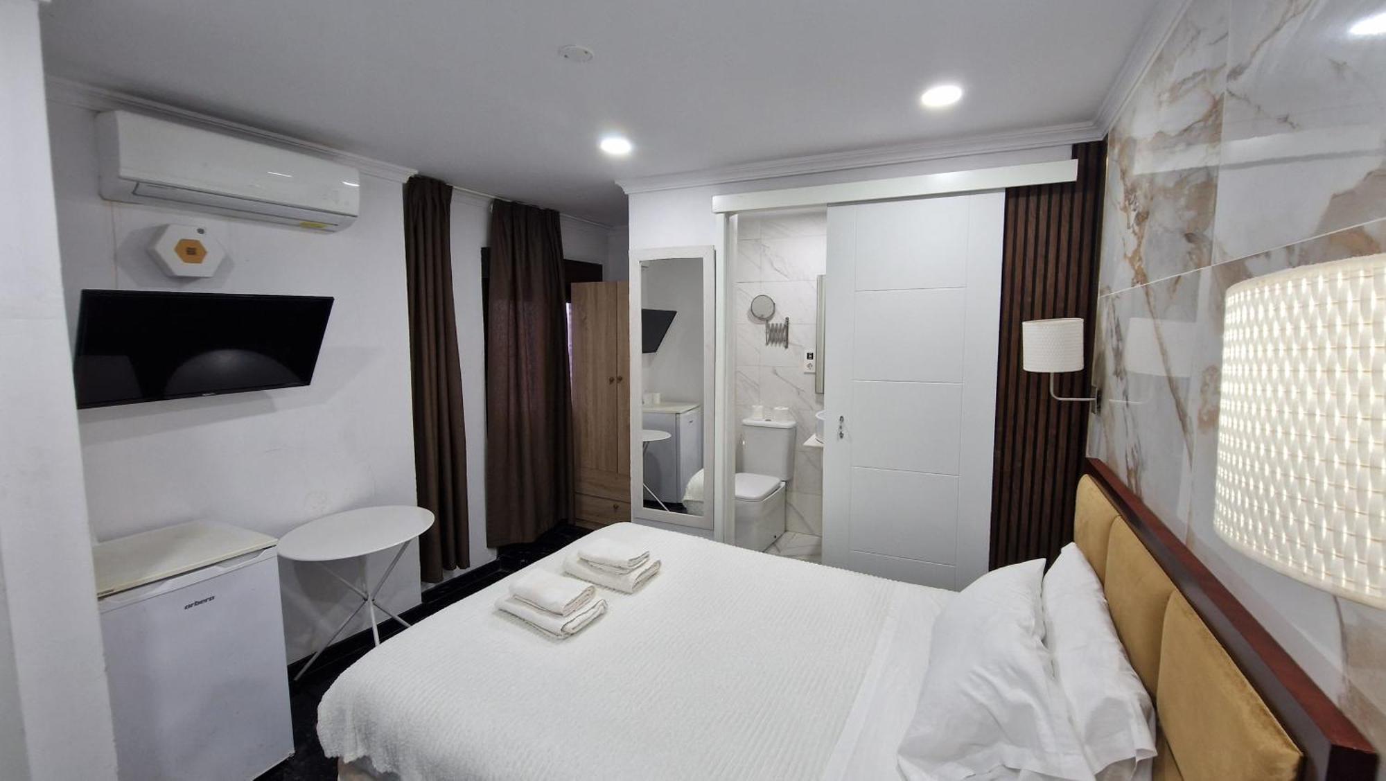 Boutique Princesa Марбелья Экстерьер фото