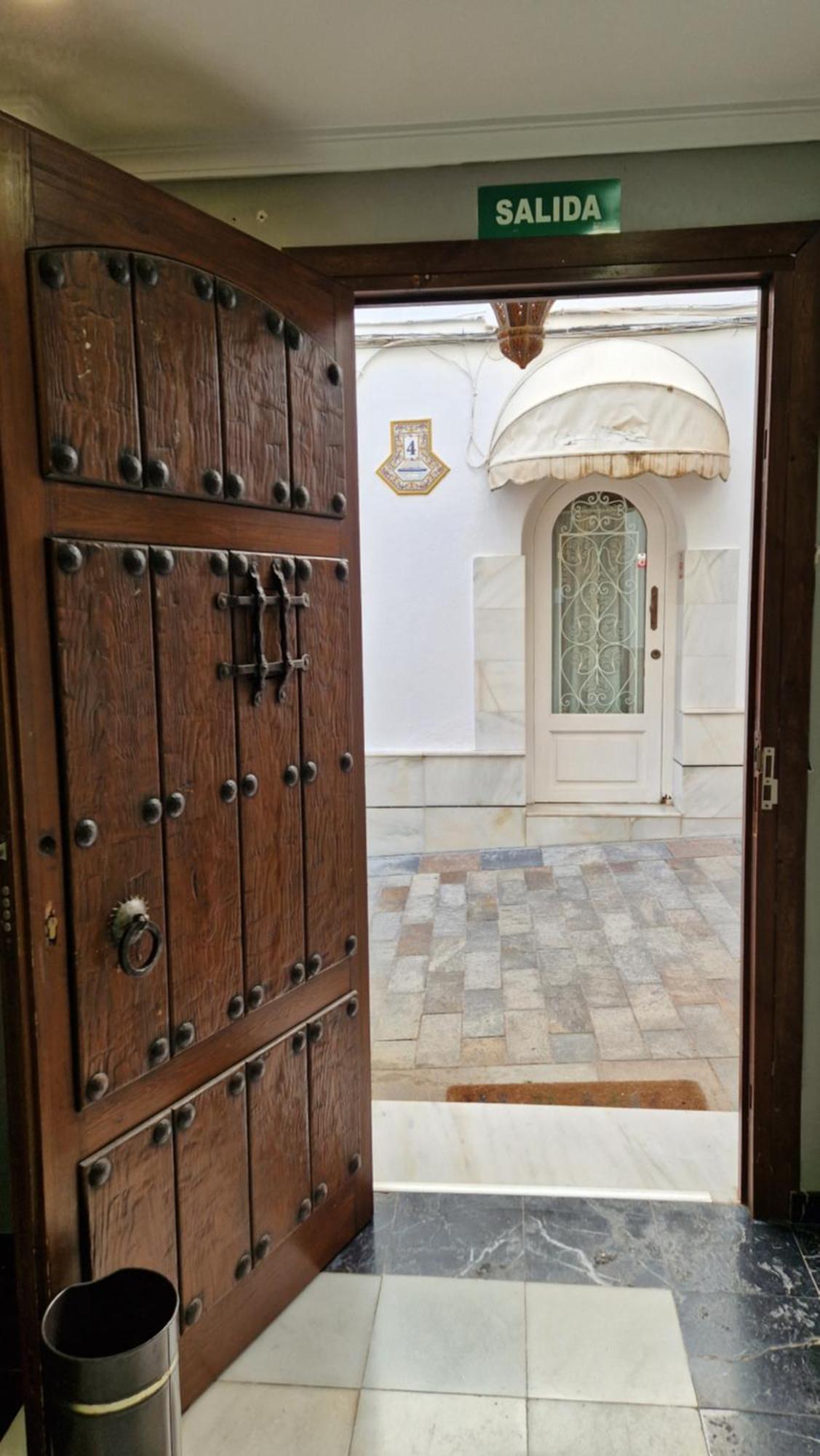 Boutique Princesa Марбелья Экстерьер фото