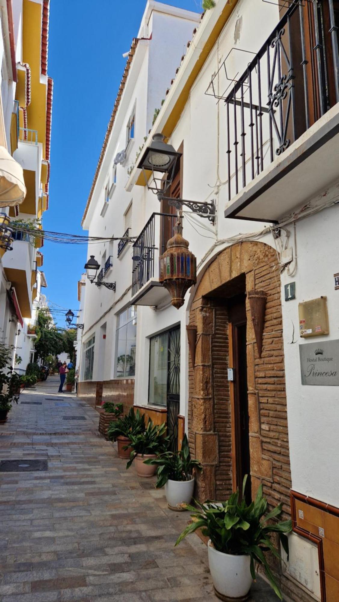 Boutique Princesa Марбелья Экстерьер фото